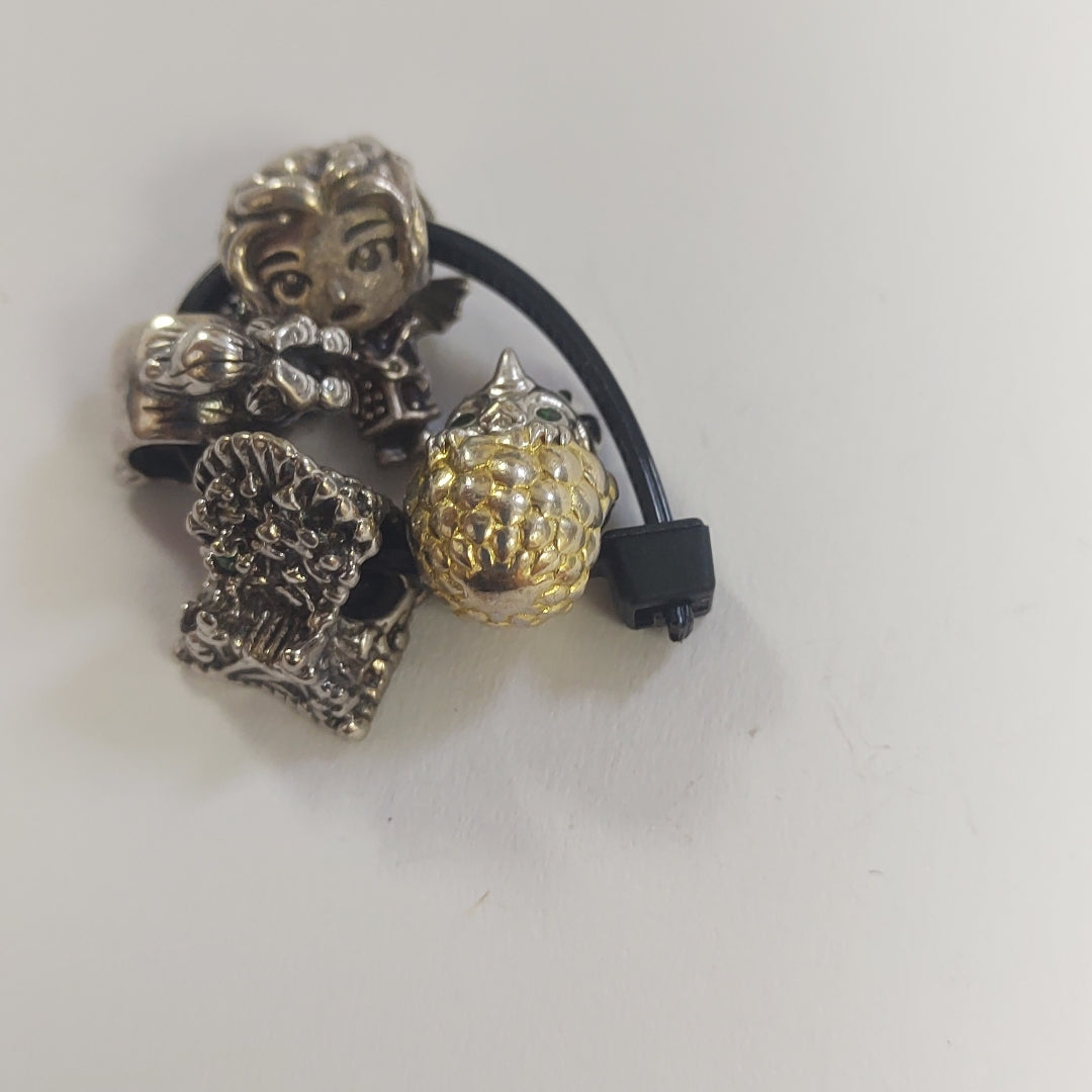 DIJE,OTRO ORO,PLATA 9,70 GRMS (SEMINUEVO)