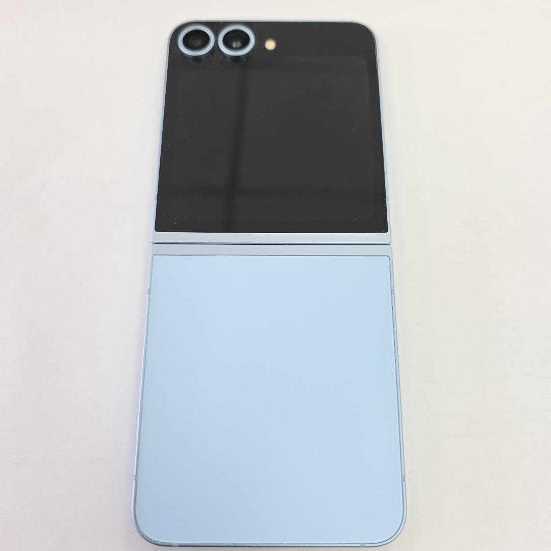 CELULAR SAMSUNG GALAXY Z FLIP 6 SM-F741B (2024) 512 GB 12 GB RAM (SEMINUEVO)