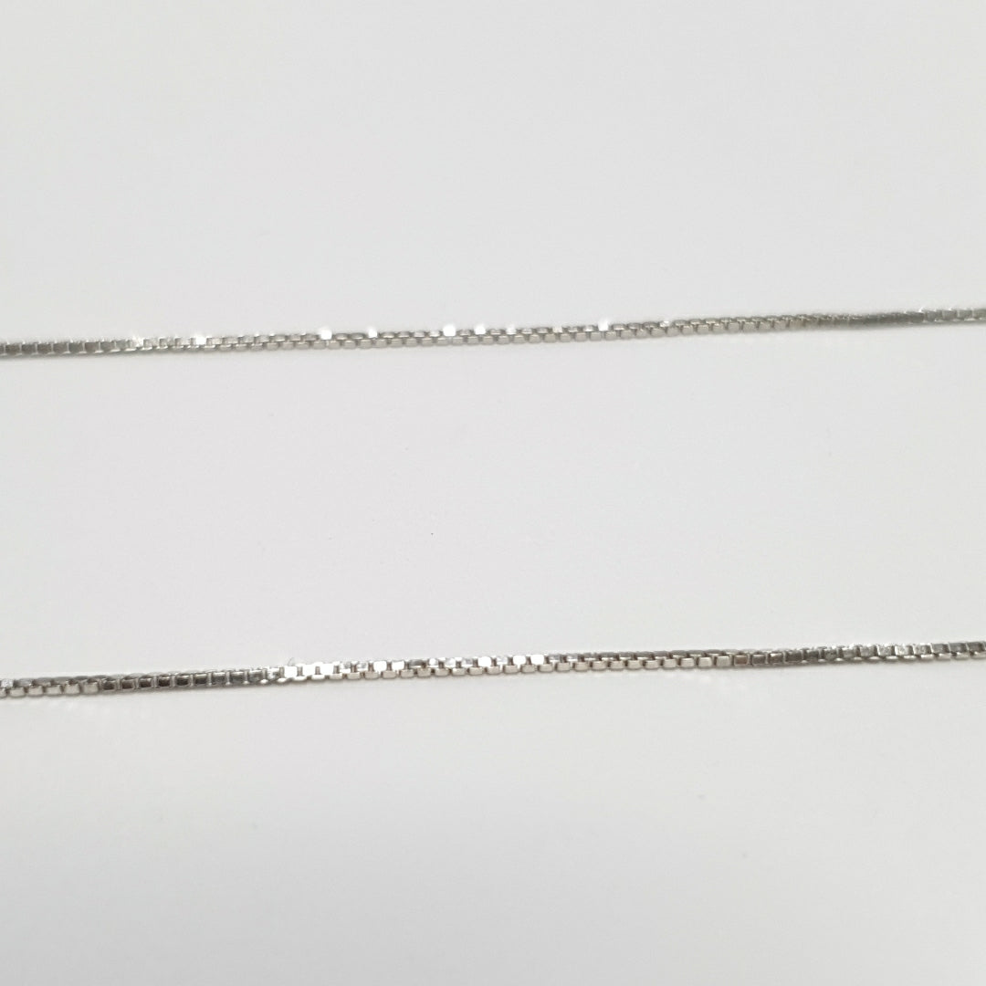CADENA ORO BLANCO 18 K 1.3 GRMS (SEMINUEVO)