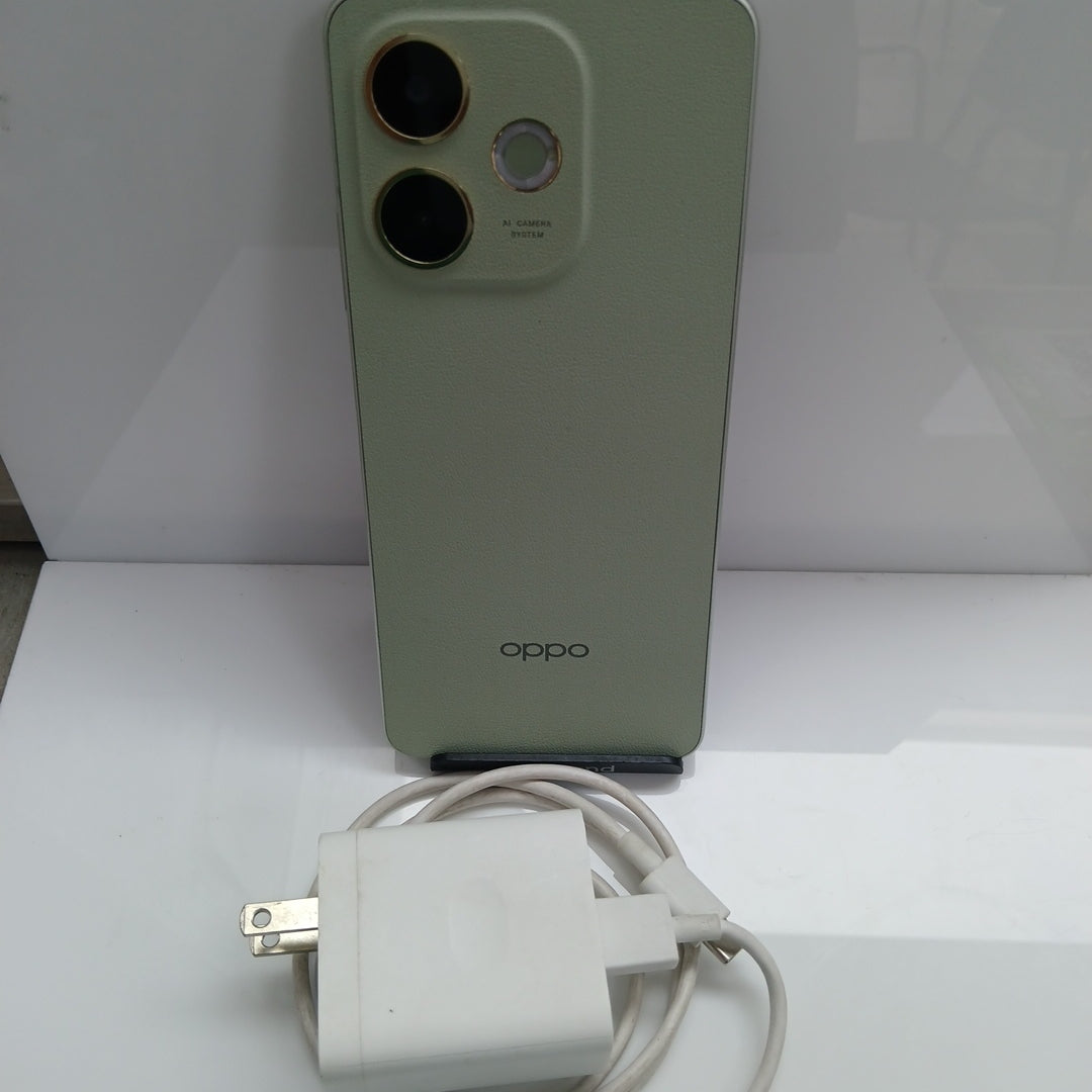 CELULAR OPPO A5 PRO CPH2711 (2025) 256 GB 8 GB RAM (SEMINUEVO)