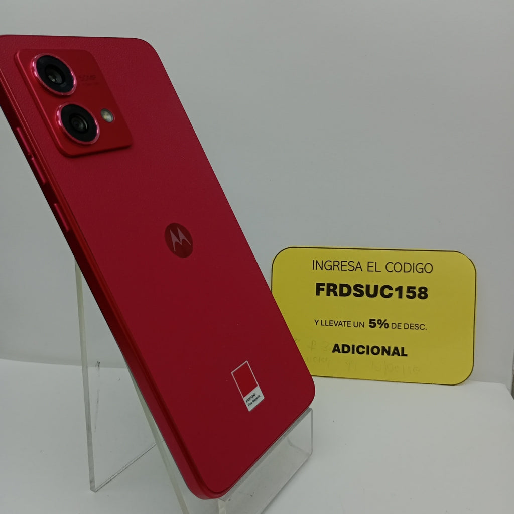 CELULAR MOTOROLA MOTO G84 XT2347-1 (2023) 256 GB 8 GB RAM (SEMINUEVO)