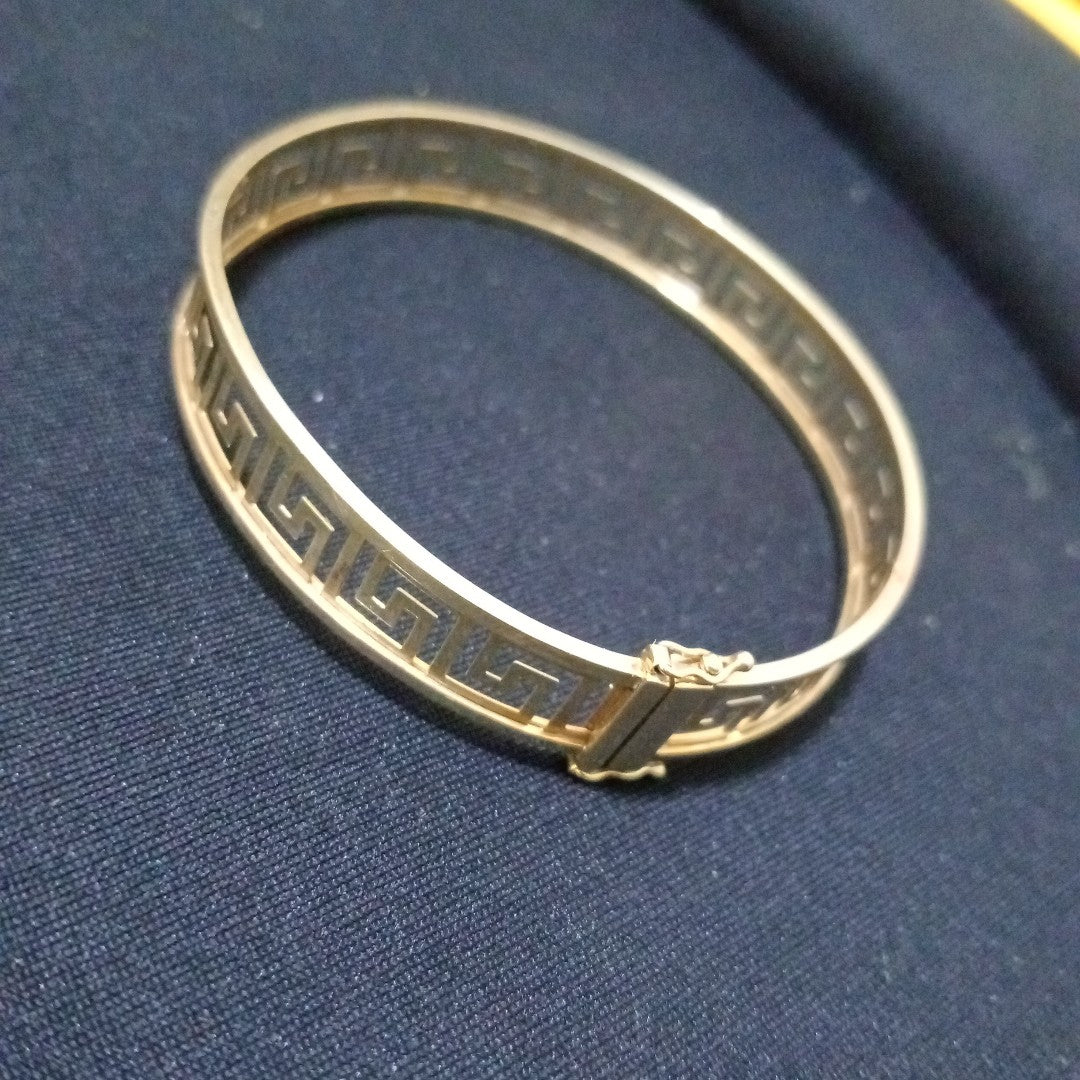 PULSERA RIGIDA ORO 10 K 8,20 GRMS (SEMINUEVO)