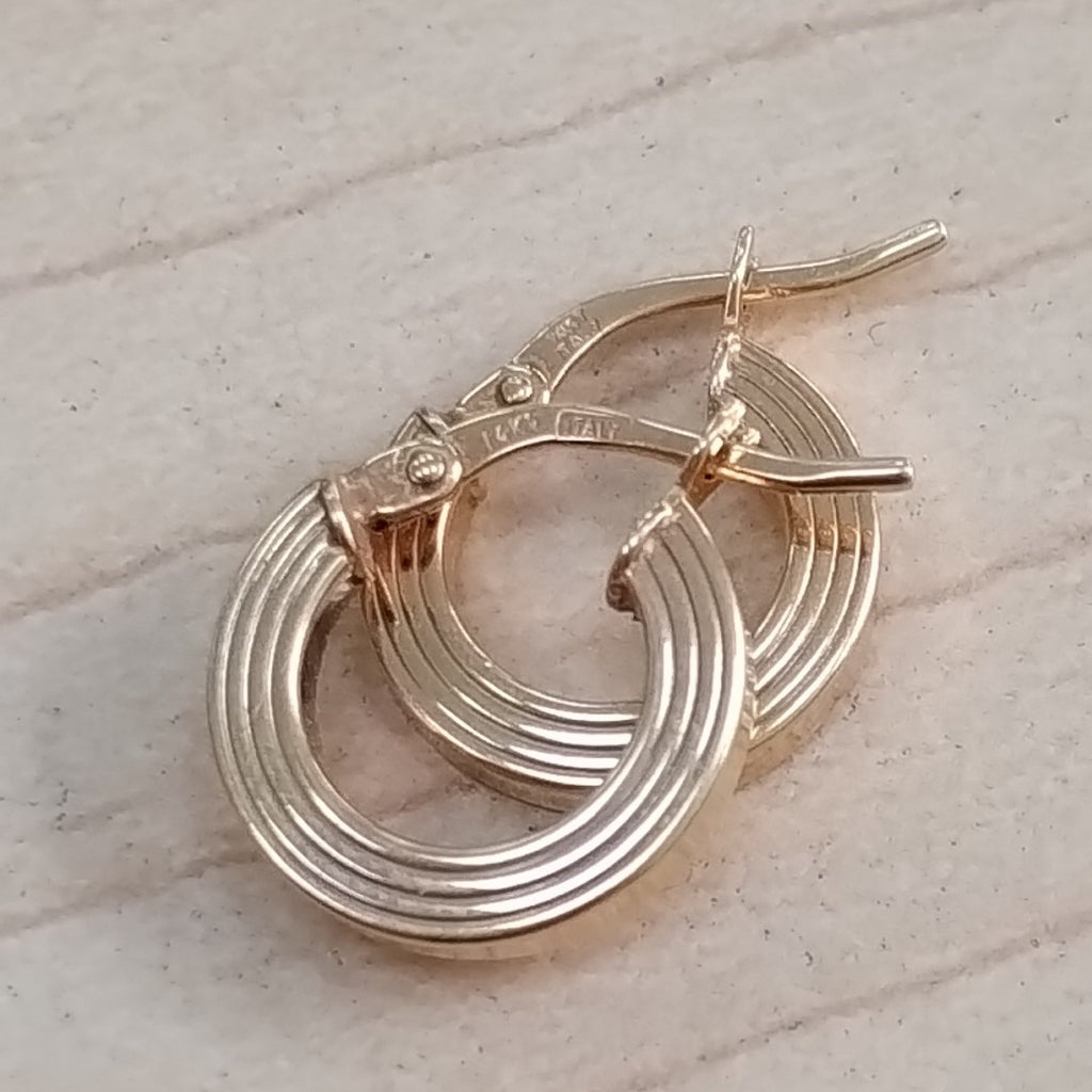 ARRACADAS PAR ORO 14 K 1.1 GRMS (SEMINUEVO)