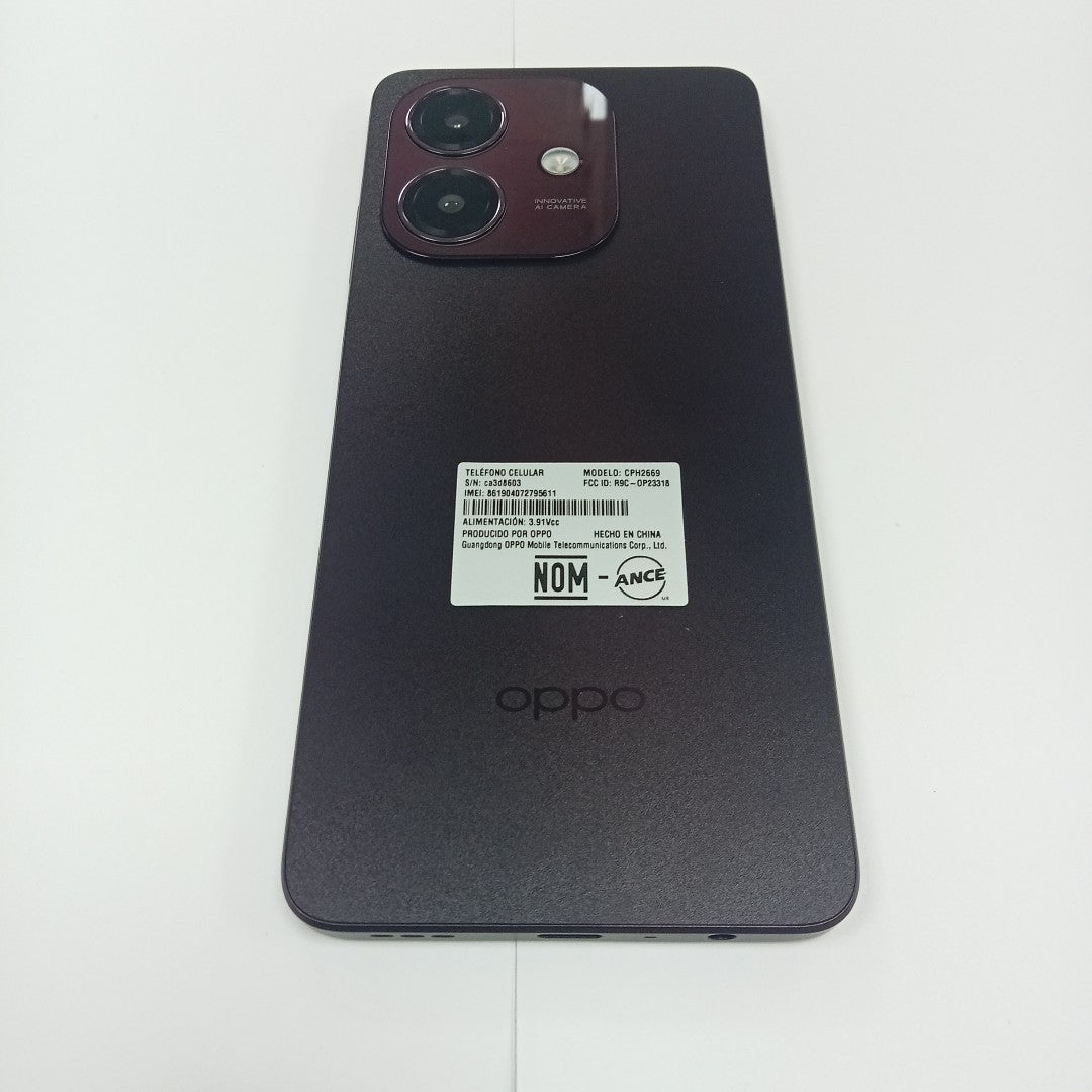 CELULAR OPPO A40 CPH2669 (2024) 256 GB 4 GB RAM (SEMINUEVO)