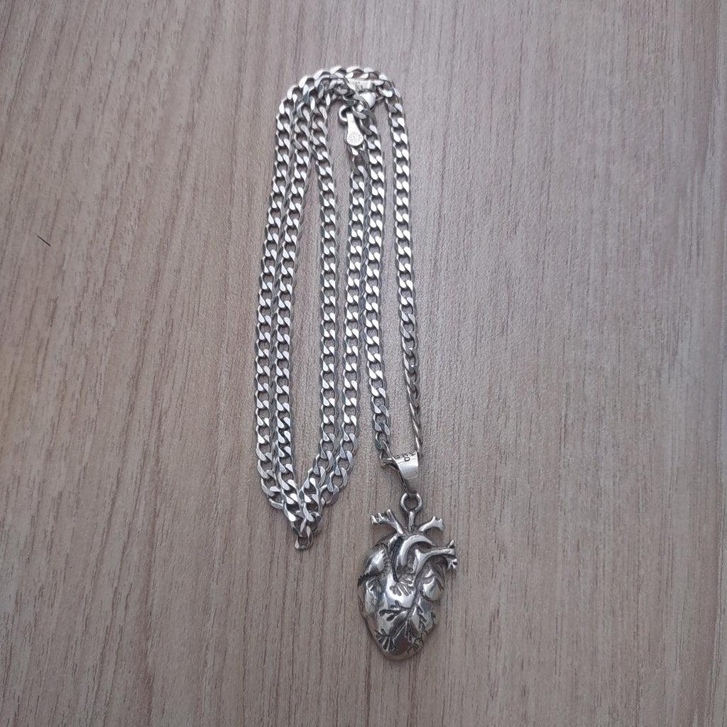 CADENA, DIJE PLATA 20.5 GRMS (SEMINUEVO)