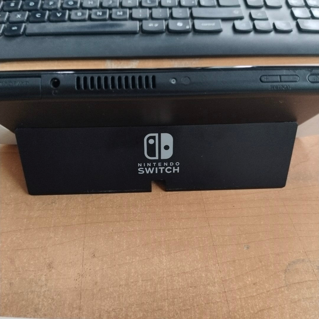 CONSOLA DE VIDEOJUEGO NINTENDO SWITCH OLED 64 GB (SEMINUEVO)