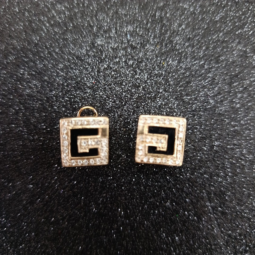 ARETES PAR ORO 10 K 5.7 GRMS (SEMINUEVO)