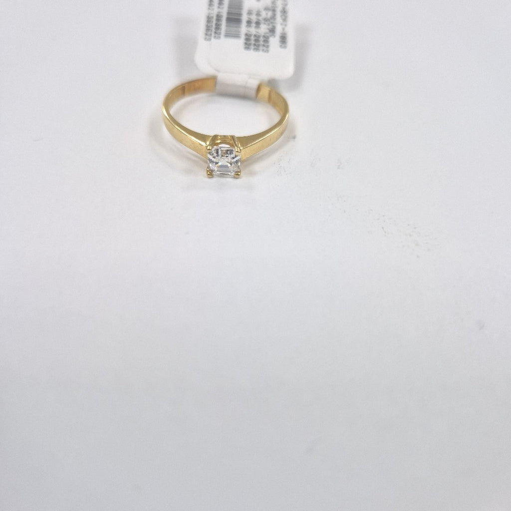 ANILLO,SOLITARIO ORO 10 K 1,60 GRMS (SEMINUEVO)