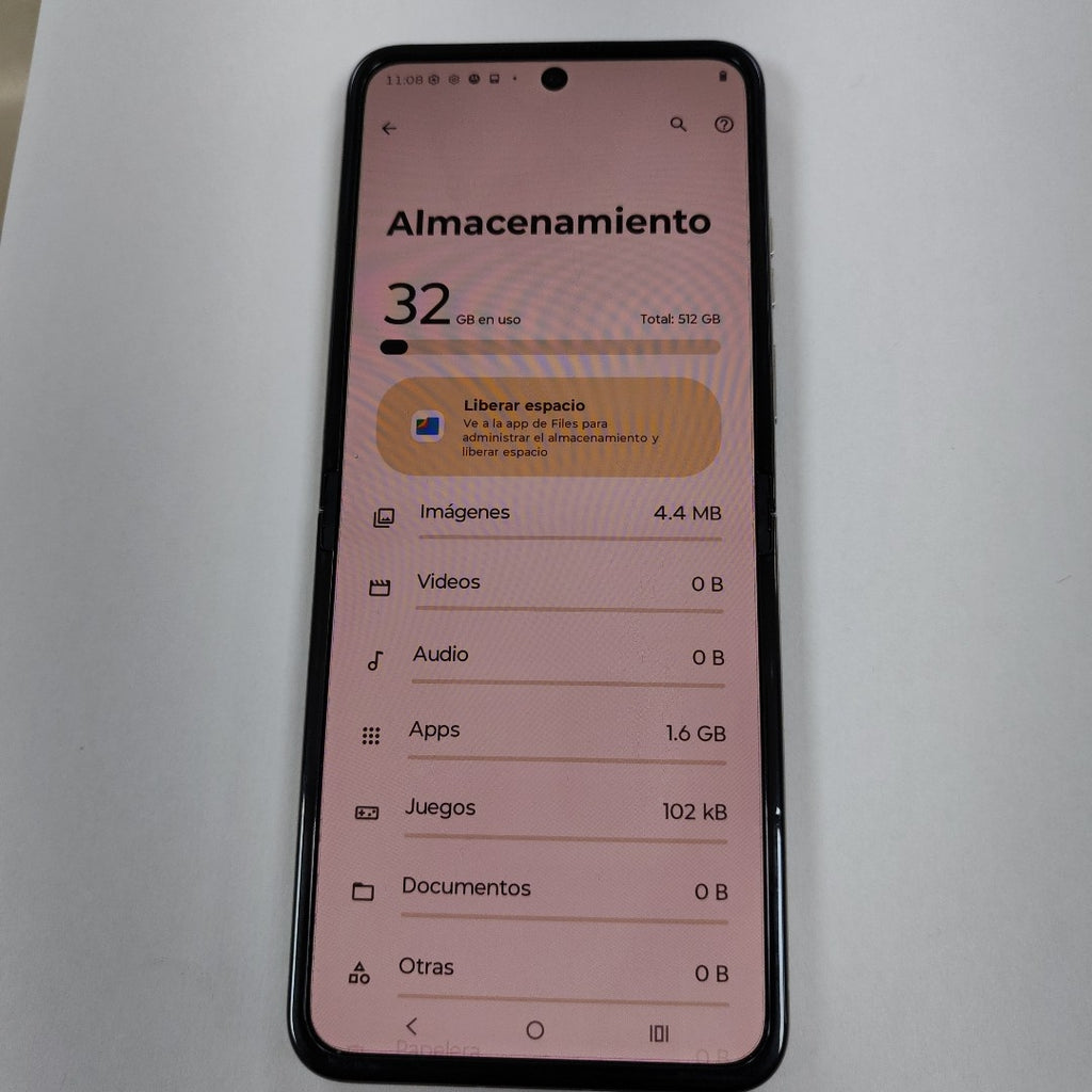 CELULAR MOTOROLA RAZR 50 5G XT2453-1 512 GB 12 GB RAM (SEMINUEVO)