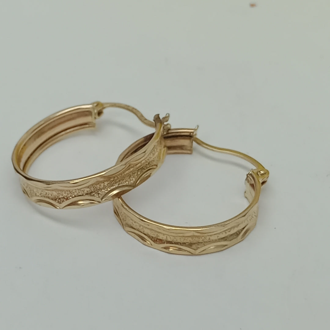 ARRACADAS PAR ORO 10 K 1.7 GRMS (SEMINUEVO)