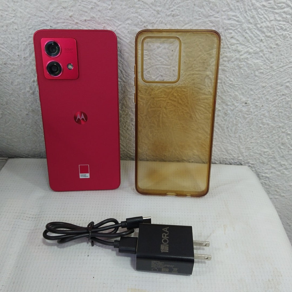 CELULAR MOTOROLA MOTO G84 XT2347-1 (2023) 256 GB 8 GB RAM (SEMINUEVO)