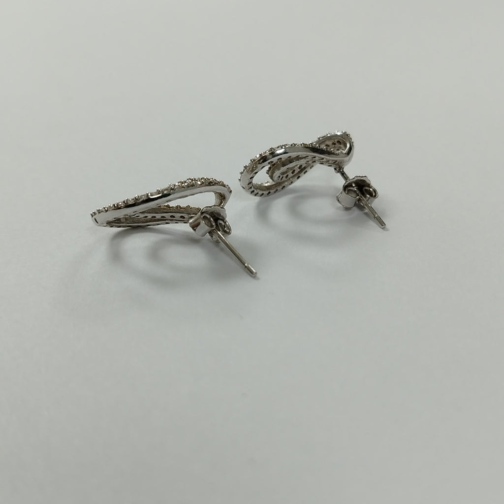 ARETES PAR ORO, ORO BLANCO 14 K 4 GRMS (SEMINUEVO)