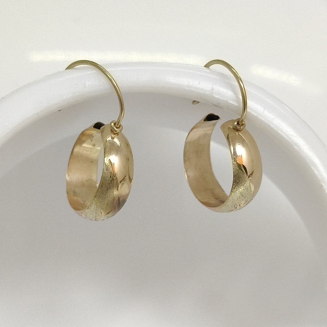 ARRACADAS PAR ORO 8 K 1,60 GRMS (SEMINUEVO)