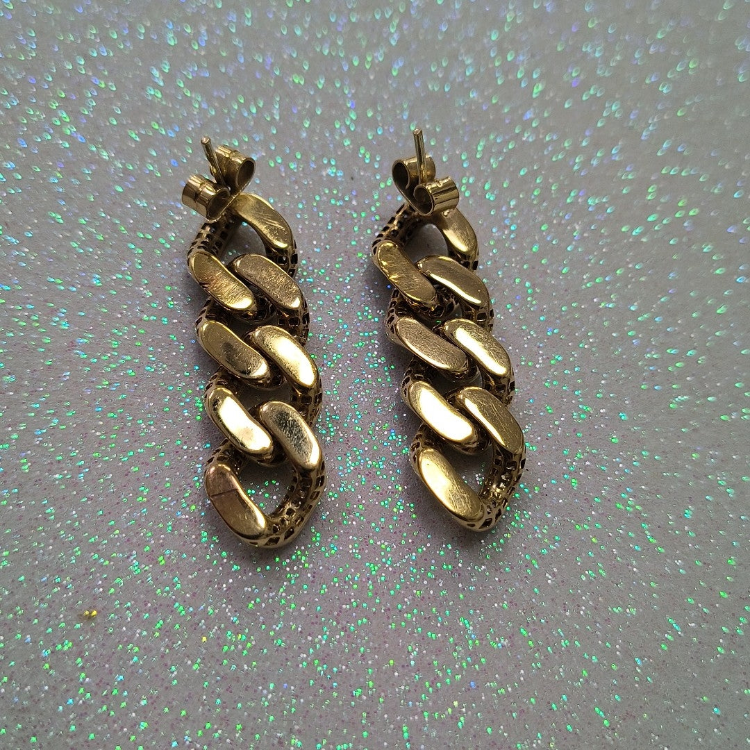 ARETES PAR ORO 10 K 6.8 GRMS (SEMINUEVO)