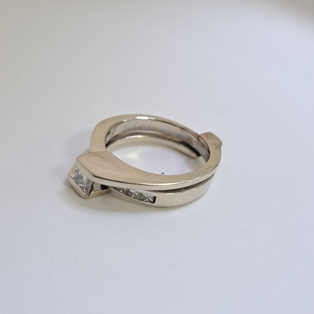 ANILLITO ORO 14 K 6.4 GRMS (SEMINUEVO)