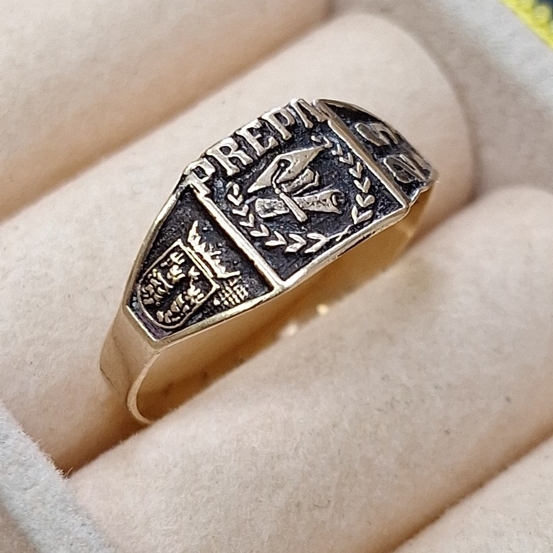 ANILLO DE GRADUACIÓN ORO 8 K 1 GRMS (SEMINUEVO)
