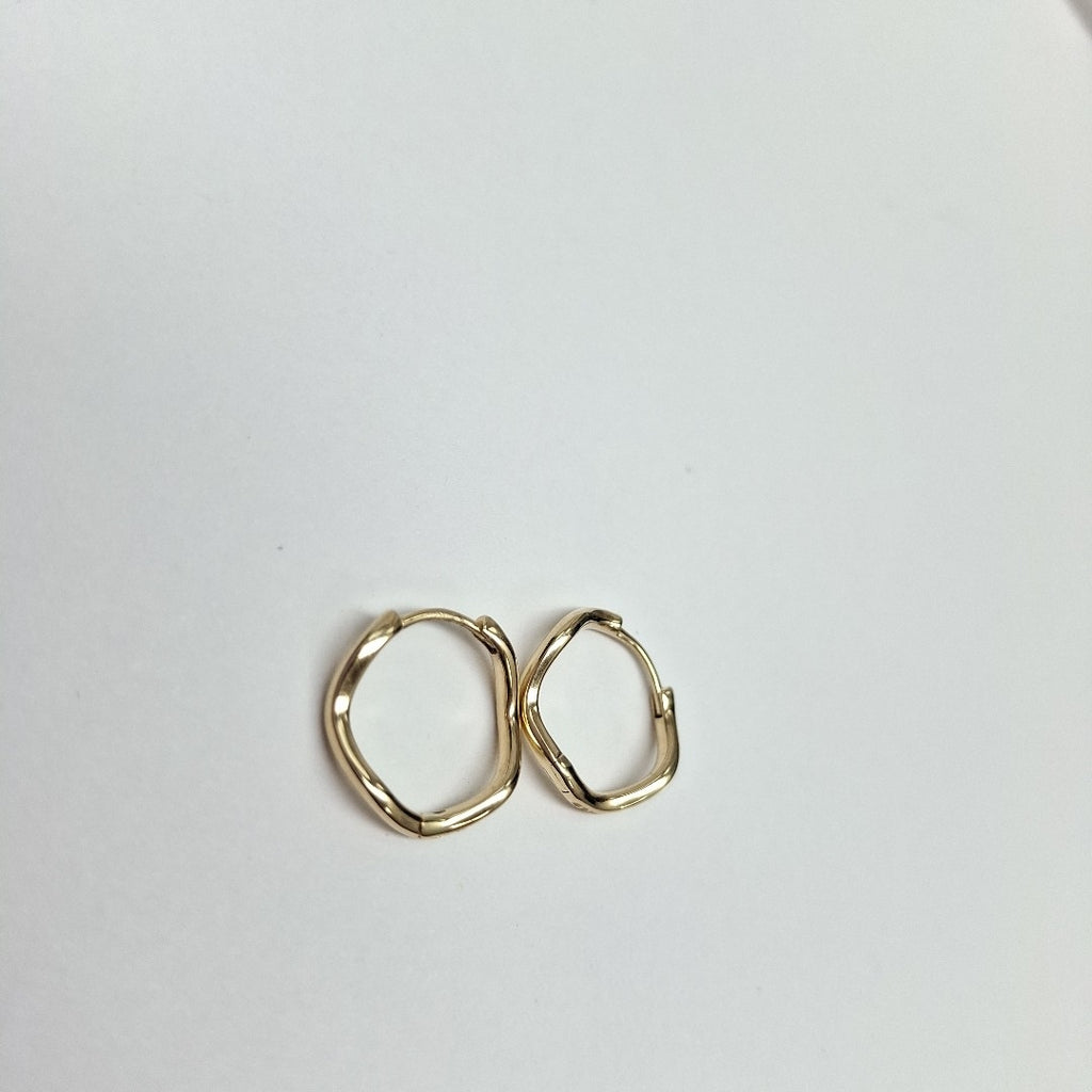 HUGGIES ORO 14K 1.3 (NUEVO)