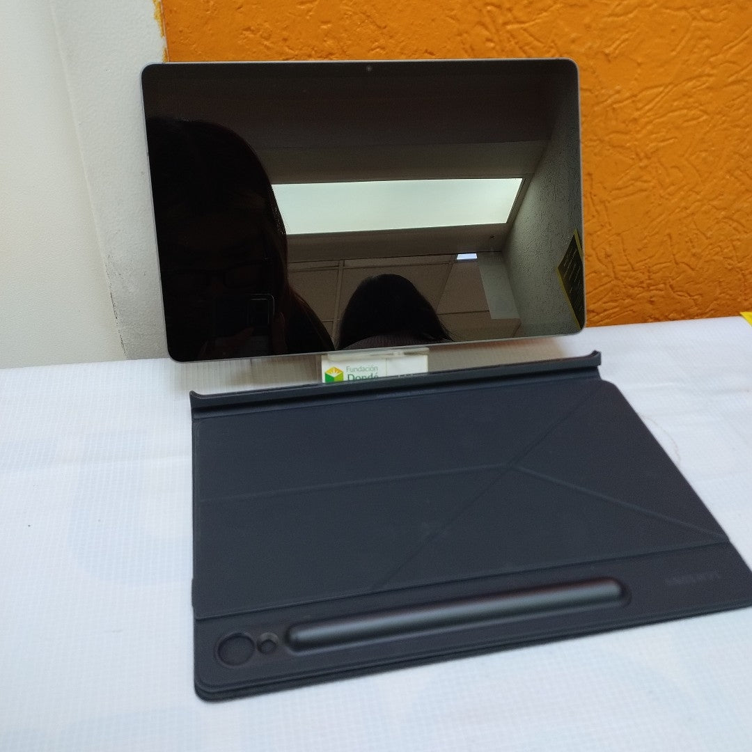 TABLETA SAMSUNG GALAXY TAB S9 FE SM-X510 (2023) 128 GB 6 GB RAM (SEMINUEVO)