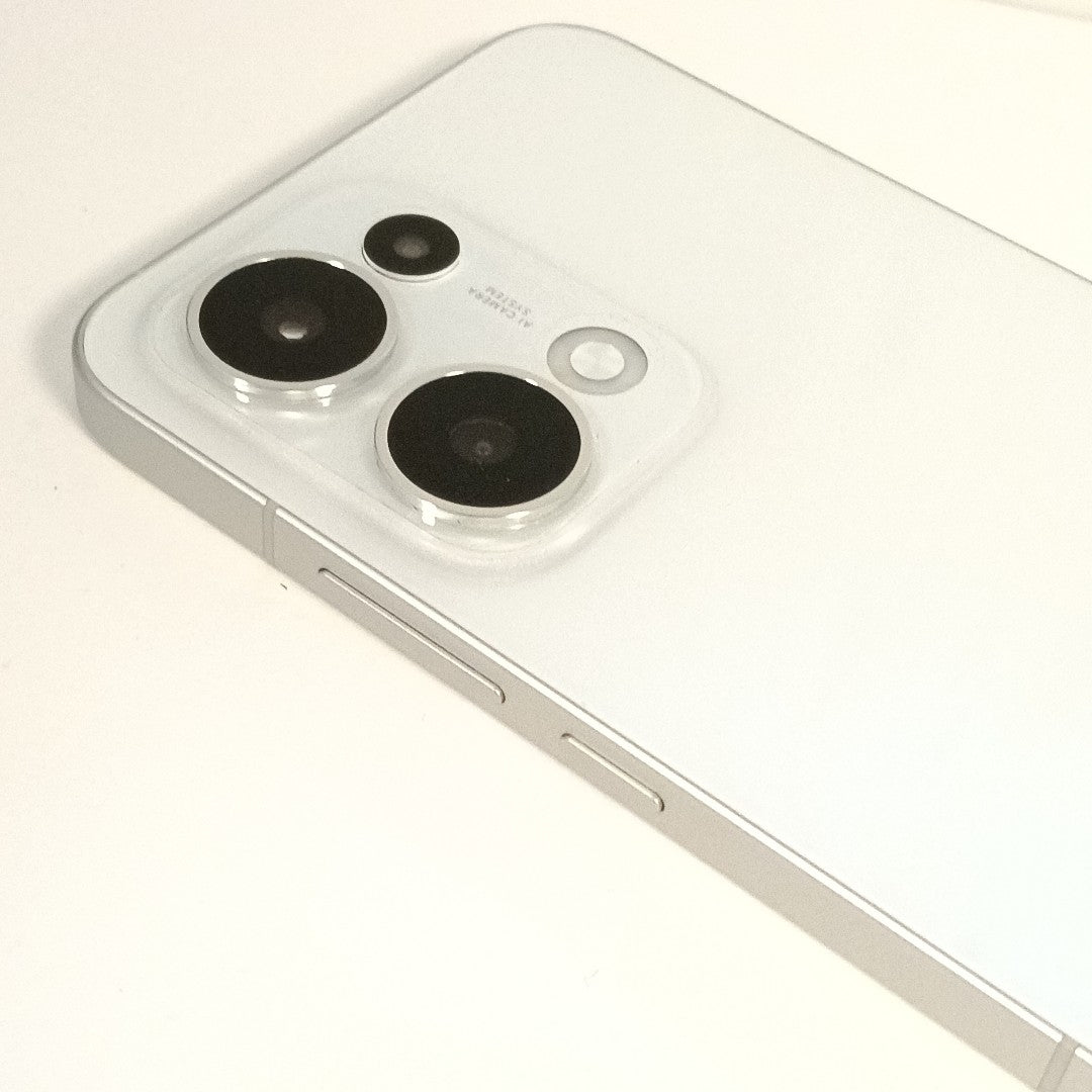 CELULAR OPPO RENO13 5G CPH2689 (2024) 512 GB 12 GB RAM (SEMINUEVO)