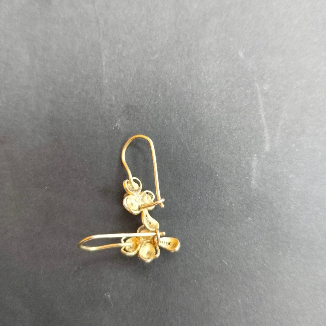 ARETES PAR ORO 8 K 1 GRMS (SEMINUEVO)