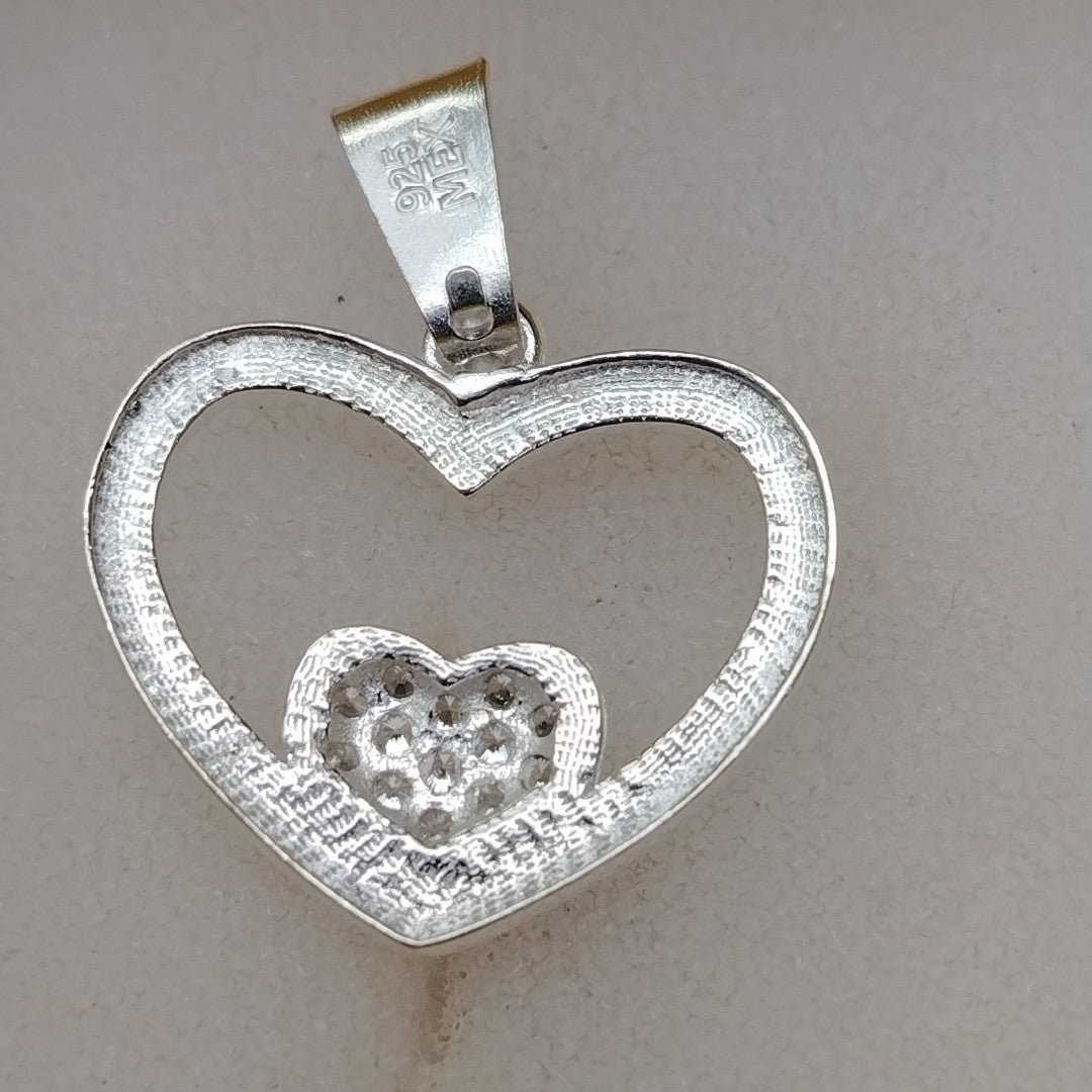 DIJE CORAZON C/CIRCONIAS PLATA .925 2.8 GR (NUEVO)
