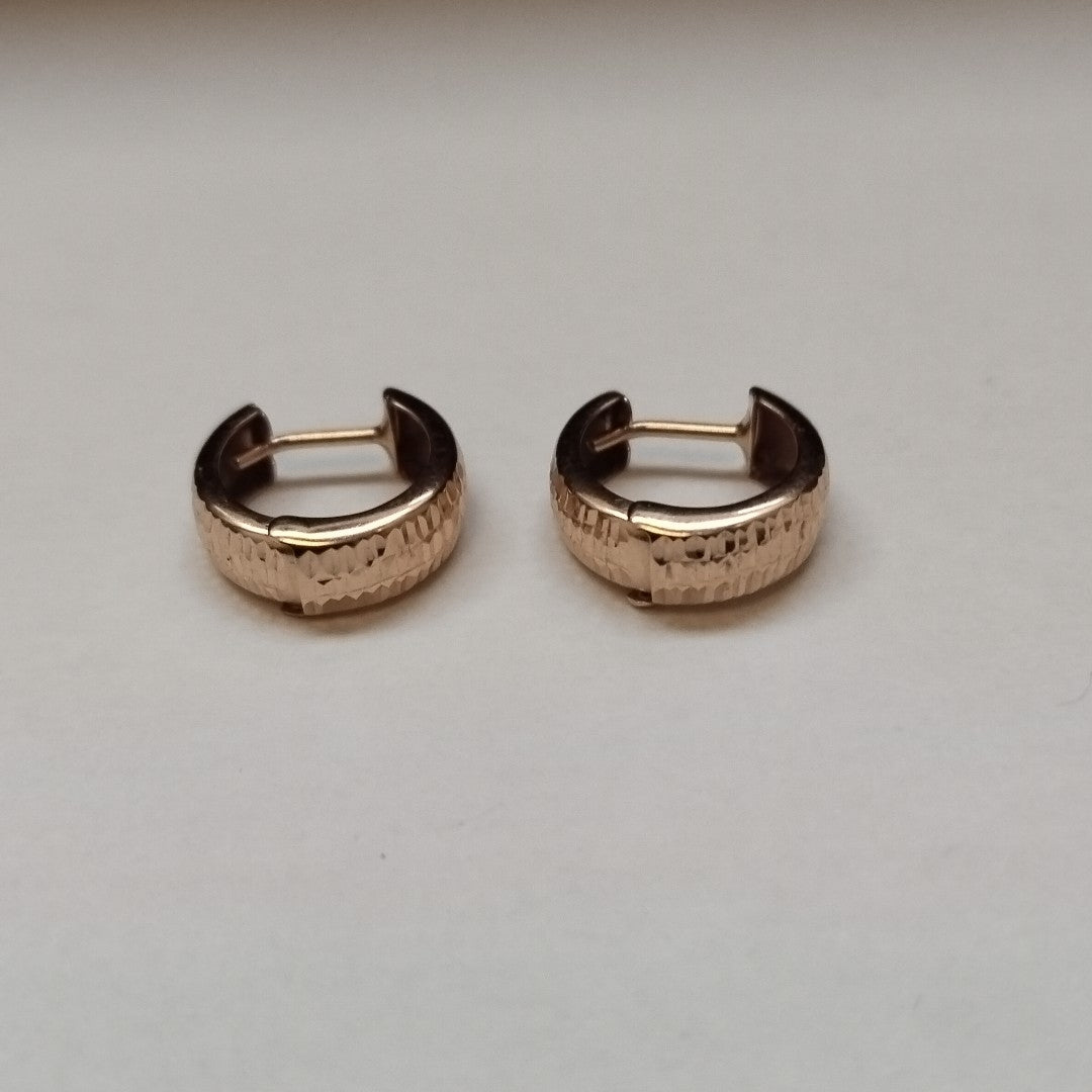 ARRACADAS PAR ORO 14 K 1.2 GRMS (SEMINUEVO)