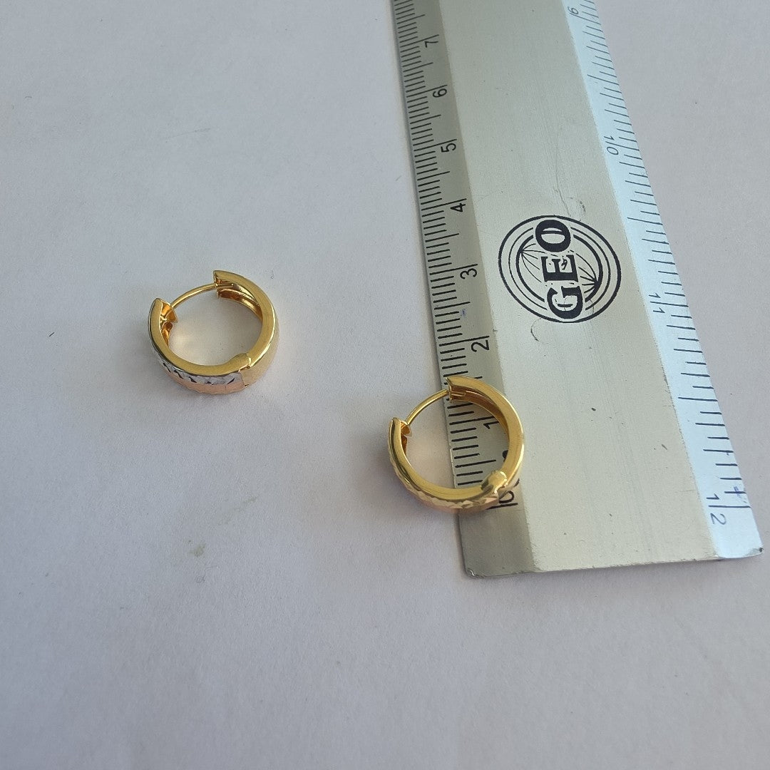 HUGGIES ORO 14K 1.6 (NUEVO)
