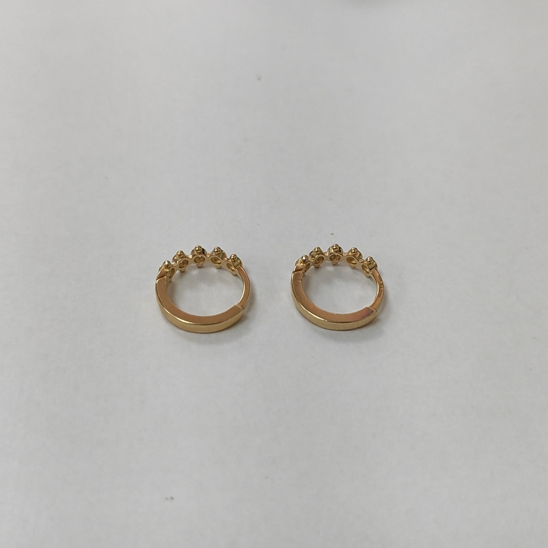 HUGGIES ORO 14K 1.4 (NUEVO)
