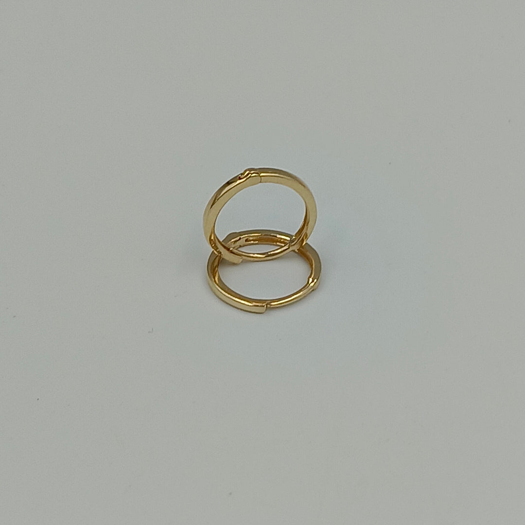 HUGGIES ORO 14K 0.9 (NUEVO)