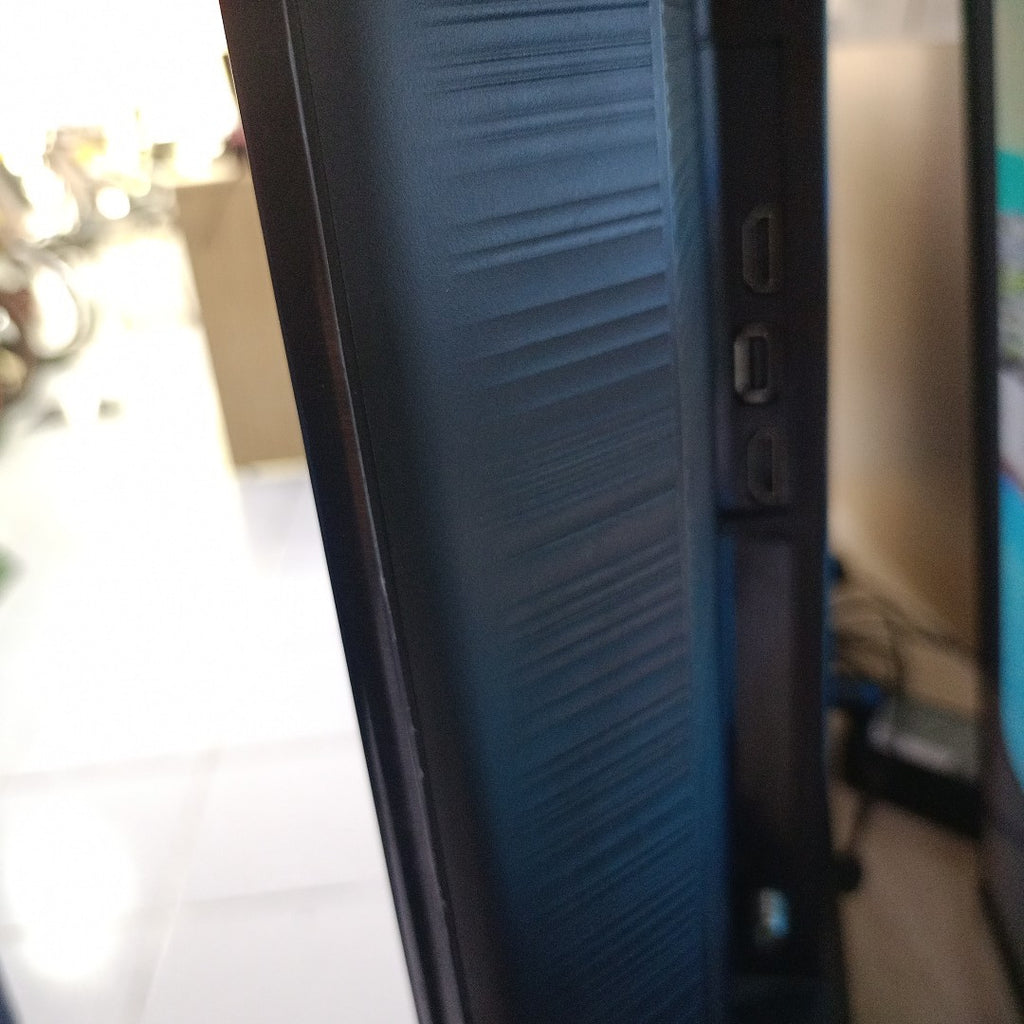 PANTALLA SAMSUNG UN32T4310AF (2024) 32" LED 4K (SEMINUEVO)