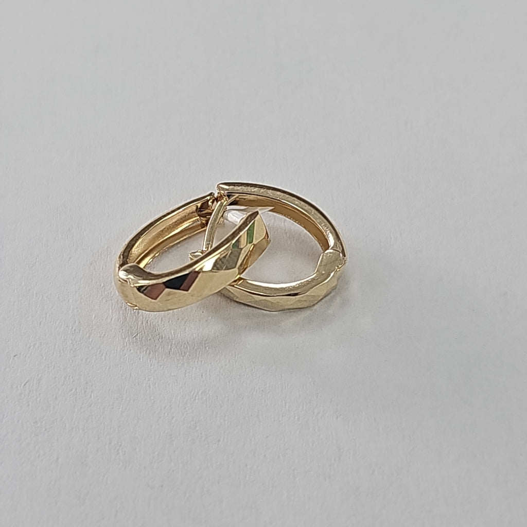 HUGGIES ORO 14K 1.1 (NUEVO)
