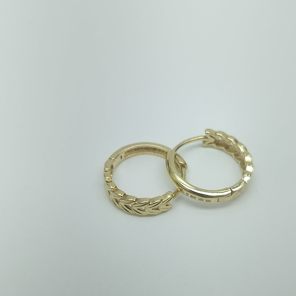 HUGGIES ORO 14K 1.2 (NUEVO)