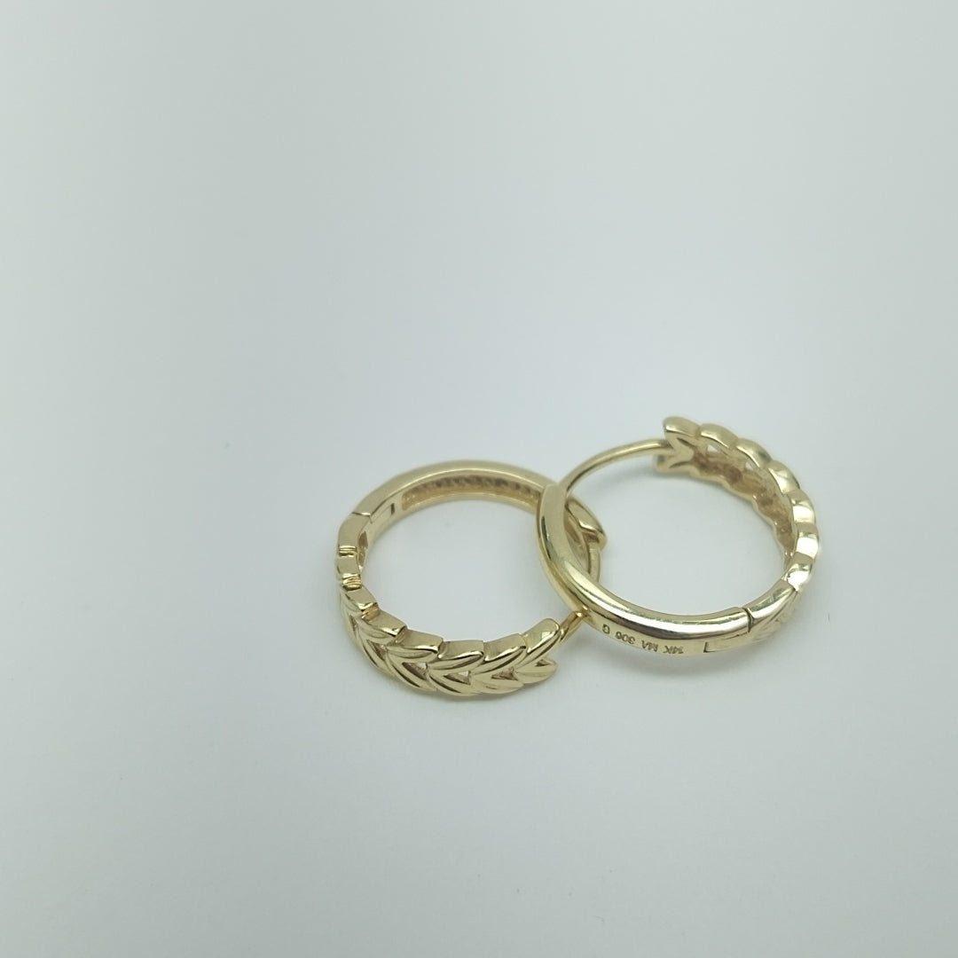 HUGGIES ORO 14K 1.2 (NUEVO)