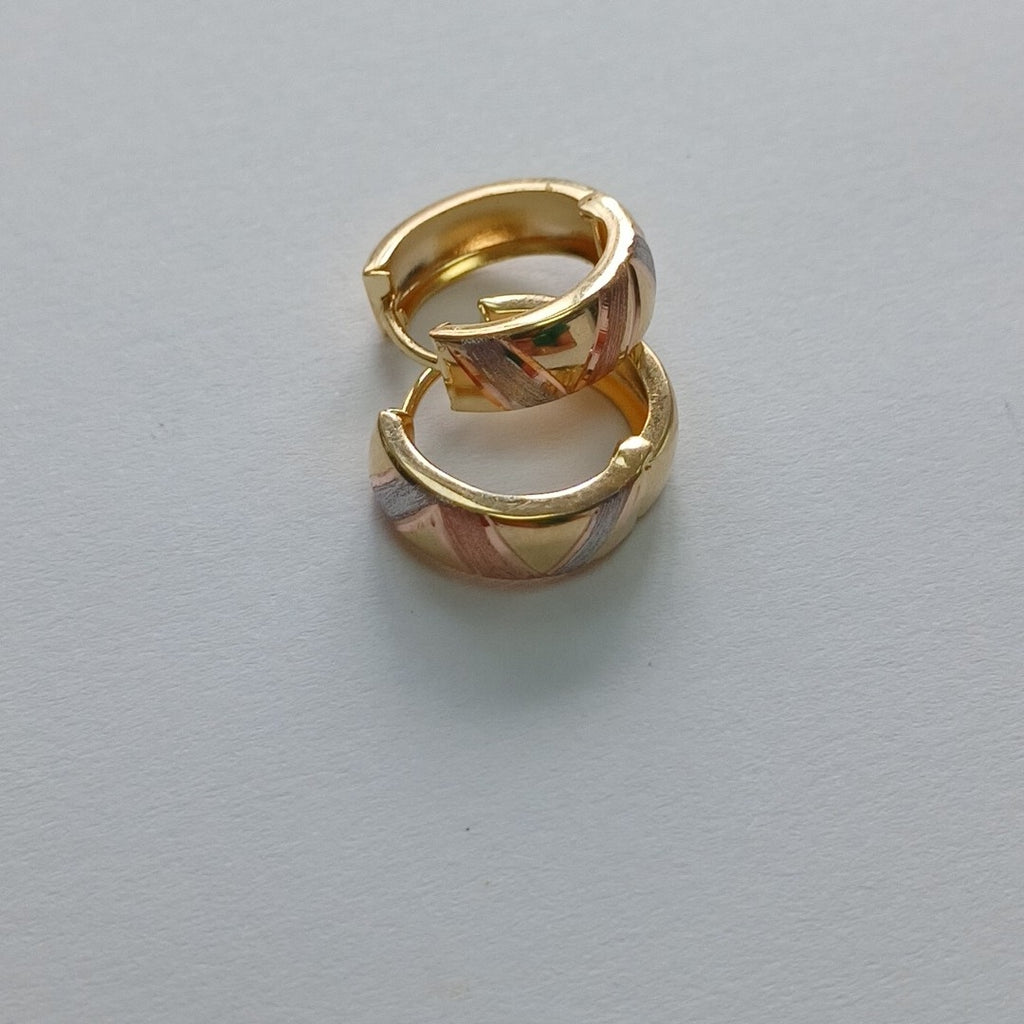 HUGGIES ORO 14K 1.8 (NUEVO)
