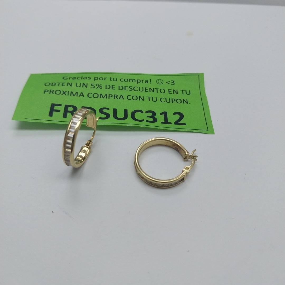 ARRACADAS PAR ORO 10 K 2.4 GRMS (SEMINUEVO)