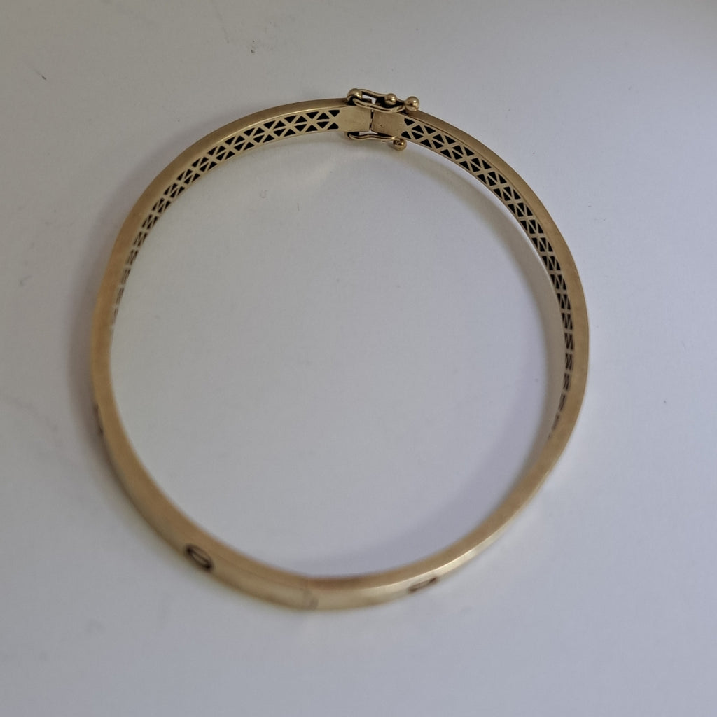 PULSERA RIGIDA ORO 10 K 4.9 GRMS (SEMINUEVO)