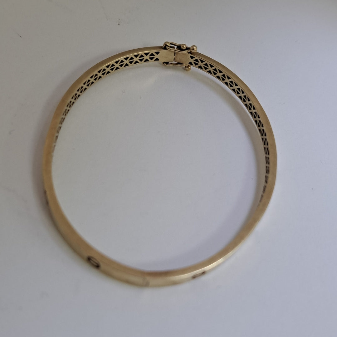 PULSERA RIGIDA ORO 10 K 4.9 GRMS (SEMINUEVO)