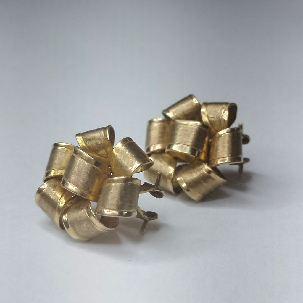 ARETES PAR ORO 10 K 4.9 GRMS (SEMINUEVO)