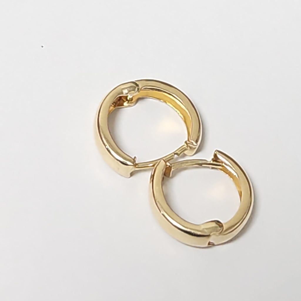 HUGGIES ORO 14K 1.1 (NUEVO)