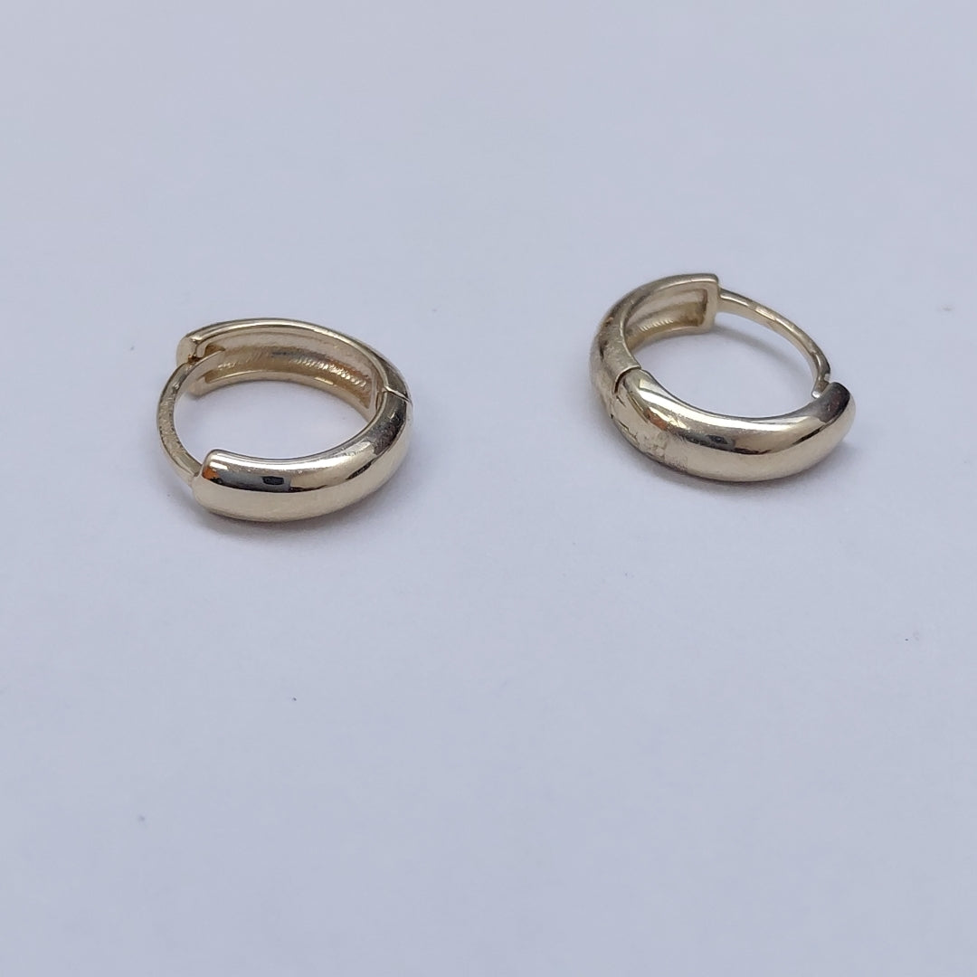 HUGGIES ORO 14K 1.1 (NUEVO)