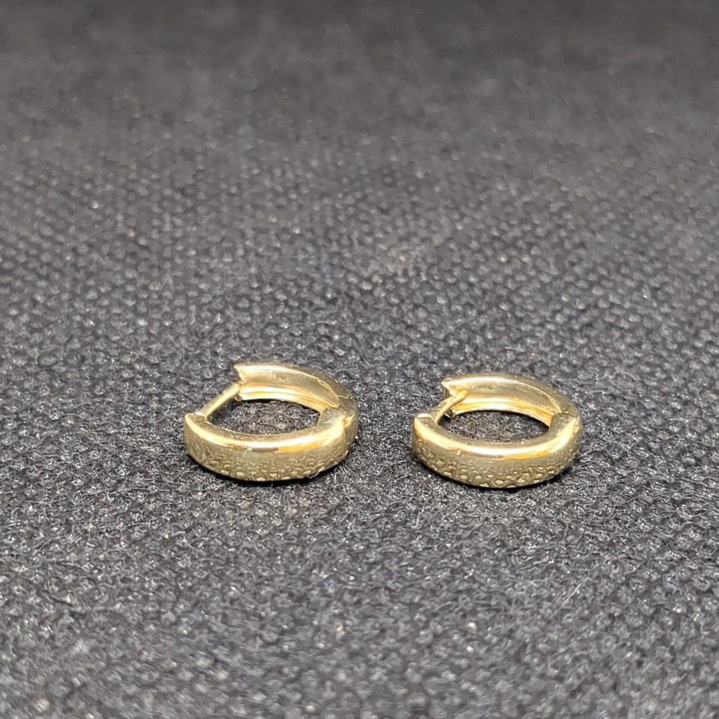 HUGGIES ORO 14K 1.1 (NUEVO)