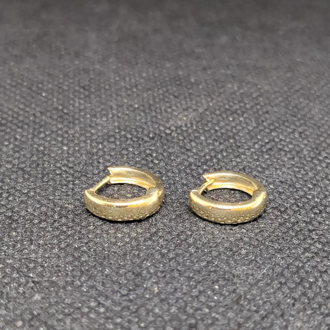 HUGGIES ORO 14K 1.1 (NUEVO)