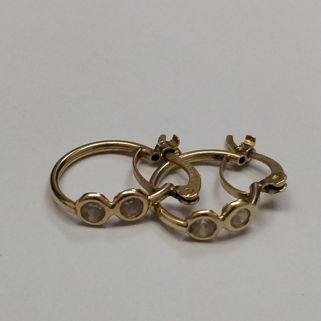ARETES PAR ORO 10 K 1.7 GRMS (SEMINUEVO)