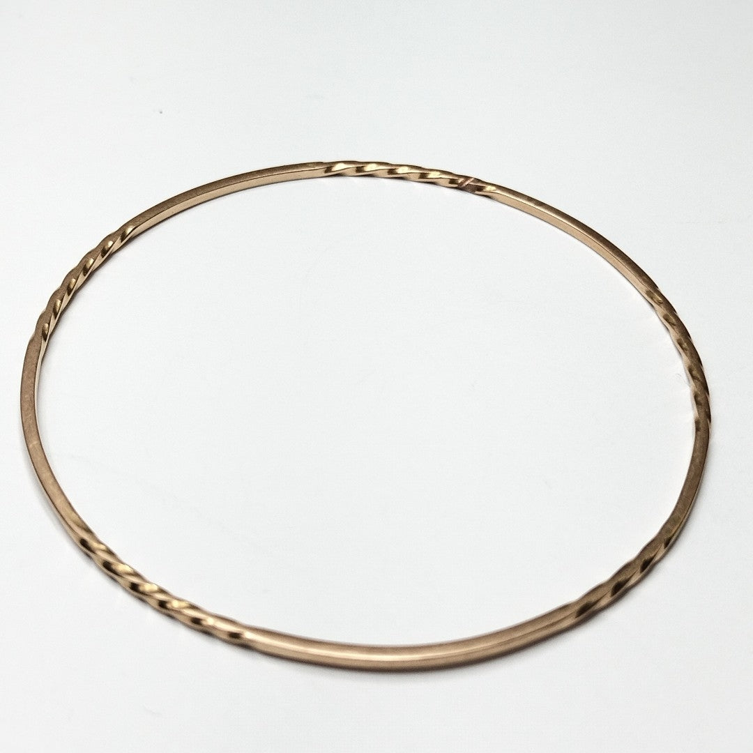 PULSERA RIGIDA ORO 14 K 5.2 GRMS (SEMINUEVO)
