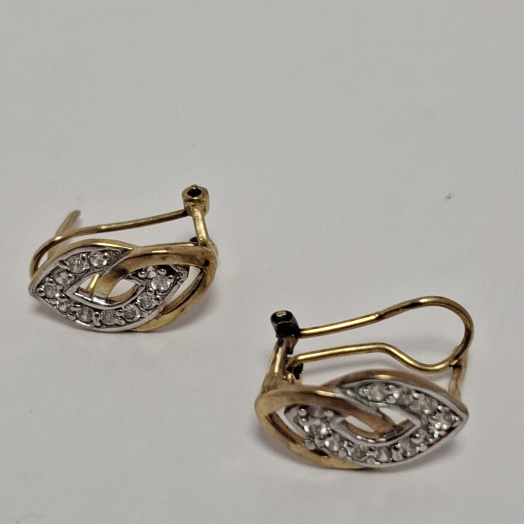 ARETES PAR ORO 8 K 2.8 GRMS (SEMINUEVO)