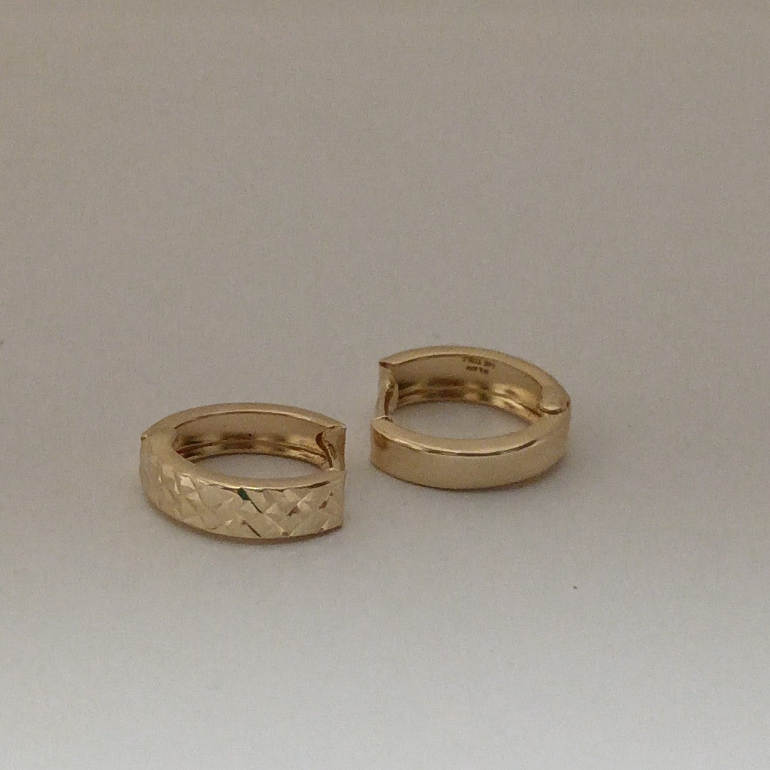 HUGGIES ORO 14K 1.1 (NUEVO)