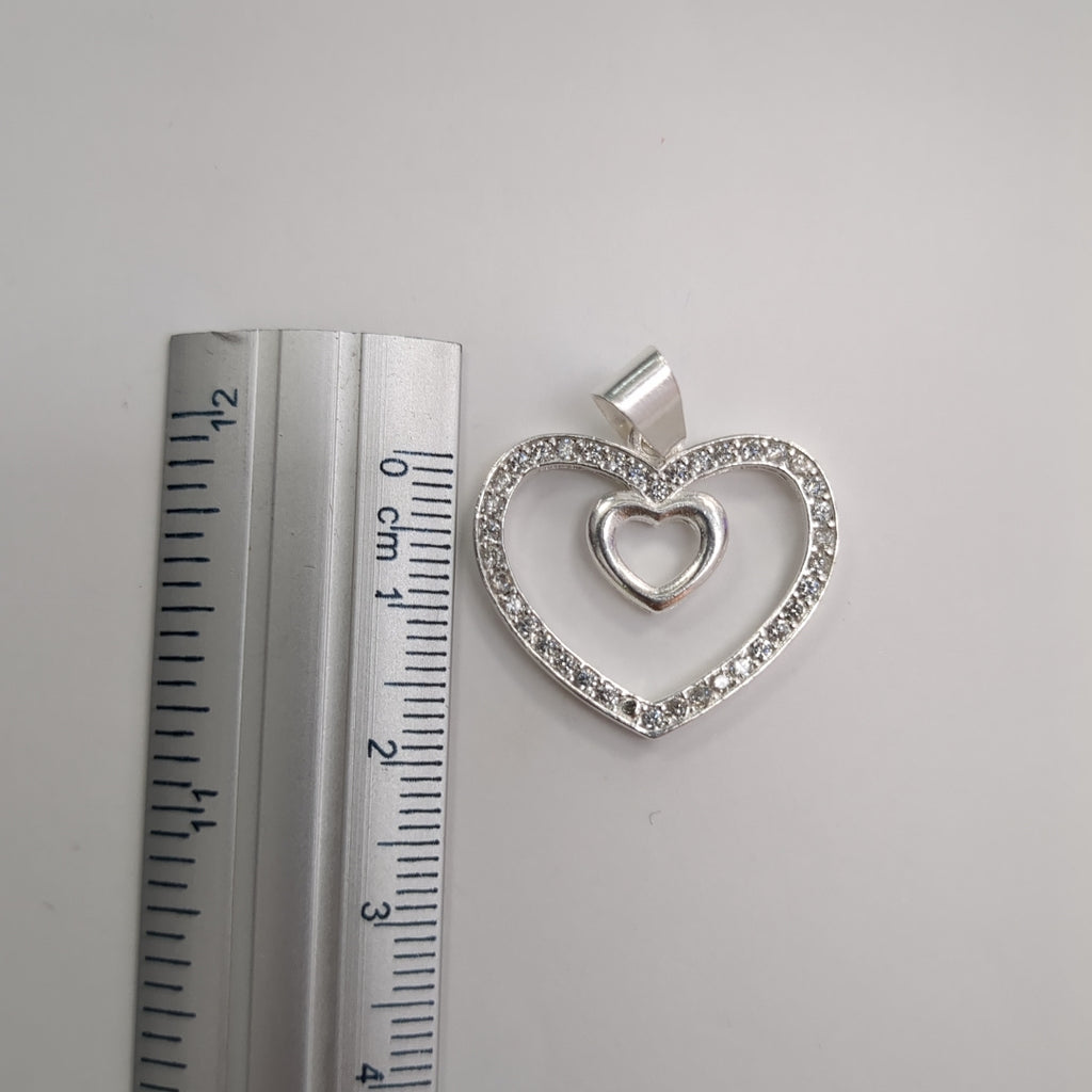 DIJE CORAZON C/CIRCONIAS PLATA .925 2.7 GR (NUEVO)