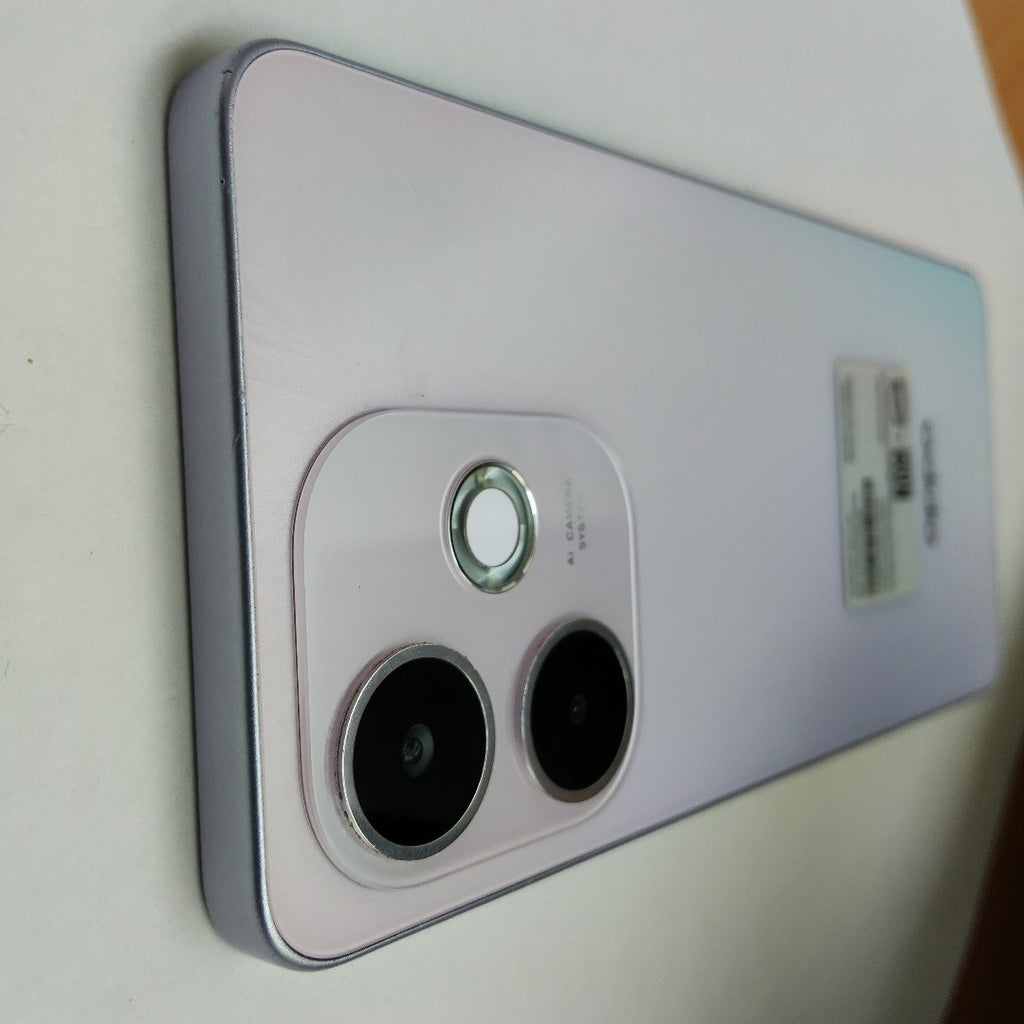 CELULAR OPPO A5 PRO 5G CPH2695 (2025) 256 GB 8 GB RAM (SEMINUEVO)
