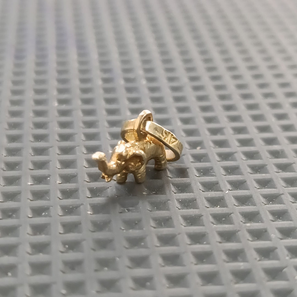 DIJE ORO 14 K 0,80 GRMS (SEMINUEVO)
