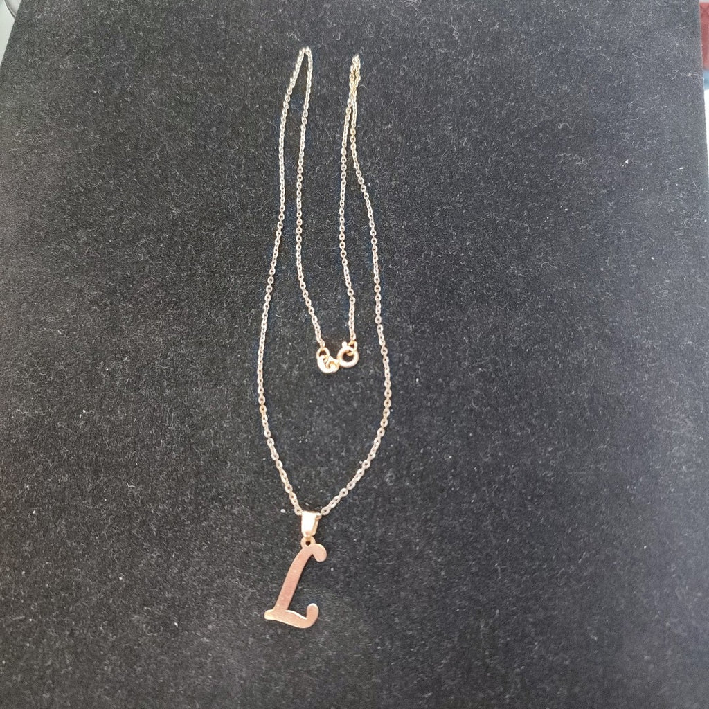 CADENA, DIJE ORO 10 K 2.3 GRMS (SEMINUEVO)